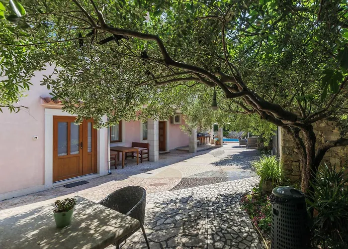 Apartamento Romantika-2 By Interhome