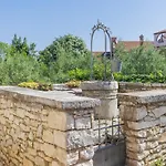 Apartamento Romantika-2 By Interhome