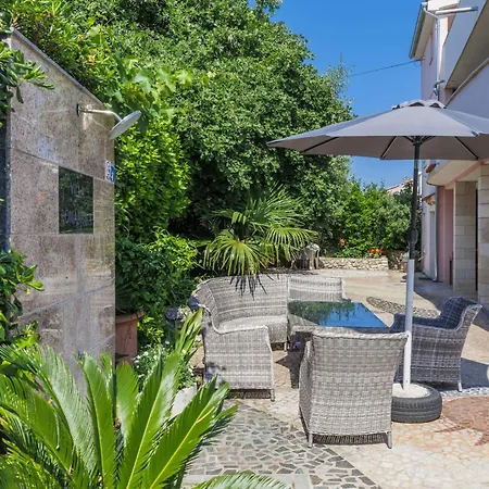 Romantika - Roj107 By Interhome * Rovinj